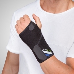 Polsiera con cinturino...